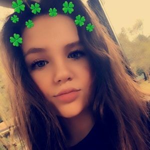 Meet your Posher, Laurel